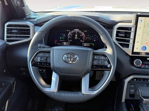 Used 2026 Toyota Sequoia Platinum image 19