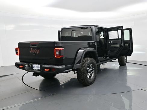 New 2025 Jeep Gladiator Mojave image 26