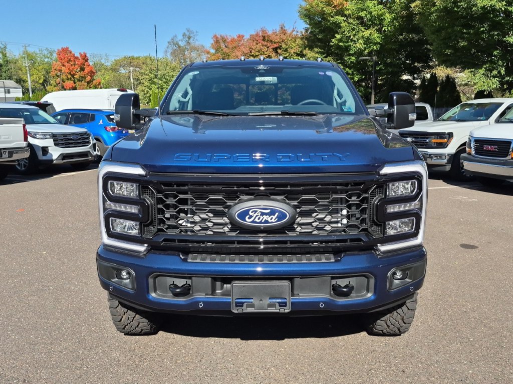 New 2027 Ford F350 Lariat w/ Tremor Off-Road Package AWD/4WD image 3