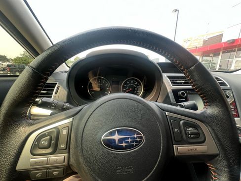 Used 2017 Subaru Crosstrek 2.0i Premium image 13