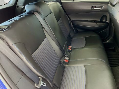 Used 2025 Toyota Corolla Cross AWD Hybrid w/ Convenience Package image 29