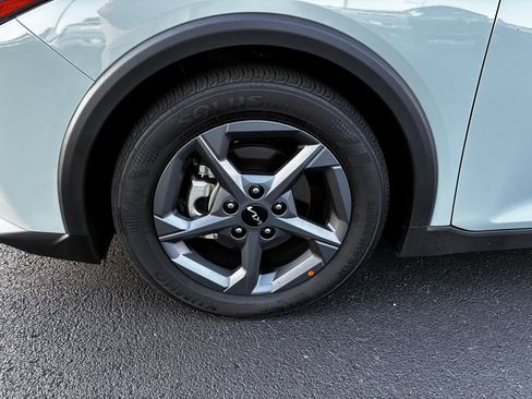 Used 2025 Kia K4 FWD image 7