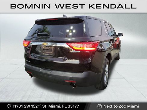 Used 2020 Chevrolet Traverse LS image 4