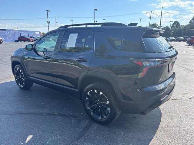 Used 2026 Chevrolet Equinox RS FWD image 3