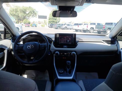 Certified 2022 Toyota RAV4 XLE AWD/4WD image 29