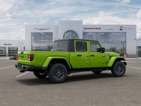 New 2025 Jeep Gladiator Sport image 4