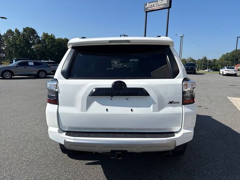 Used 2024 Toyota 4Runner TRD Off-Road Premium w/ Moonroof Package AWD/4WD image 8