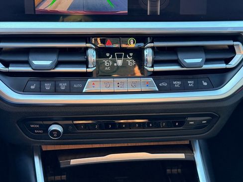 Used 2020 BMW 330i Sedan w/ Convenience Package image 17