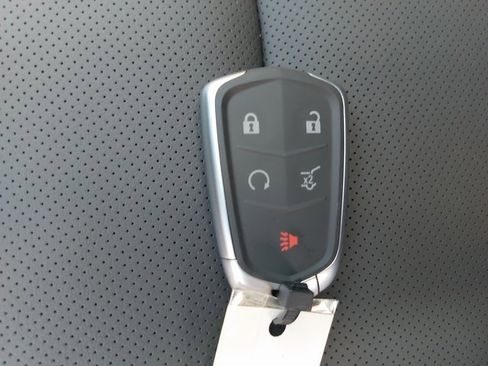 Used 2025 Cadillac XT6 Premium Luxury w/ Technology Package image 42