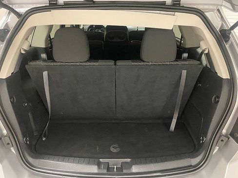 Used 2019 Dodge Journey SE image 13