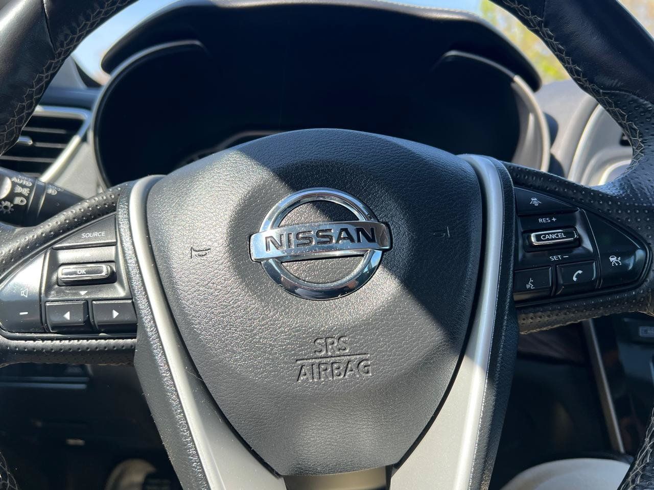 Used 2016 Nissan Maxima Platinum FWD image 20
