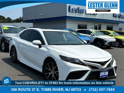 Used 2022 Toyota Camry SE w/ Cold Weather Package