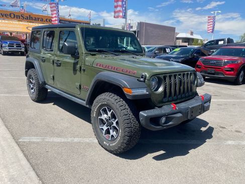 Used 2021 Jeep Wrangler Unlimited Rubicon AWD/4WD image 3