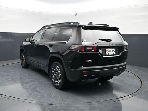 New 2026 Jeep Cherokee Laredo AWD/4WD image 6