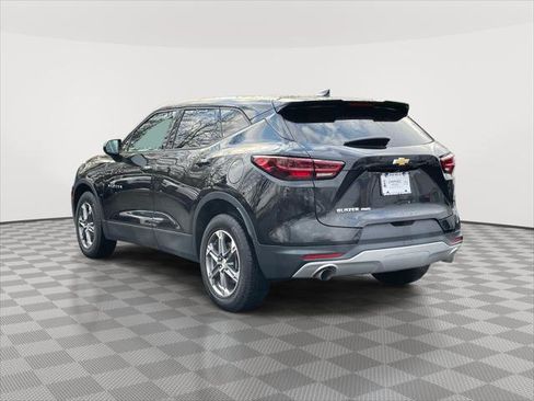 Used 2023 Chevrolet Blazer LT image 5