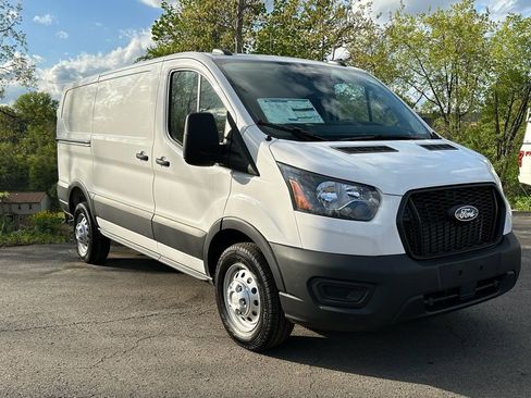 New 2026 Ford Transit 250 Low Roof AWD image 25