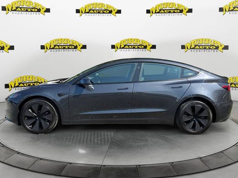 Used 2025 Tesla Model 3 Long Range RWD image 2