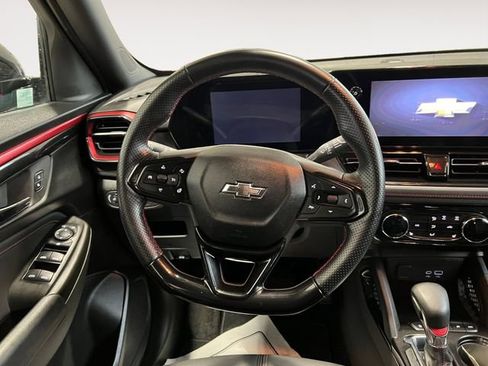 Used 2024 Chevrolet TrailBlazer RS image 10