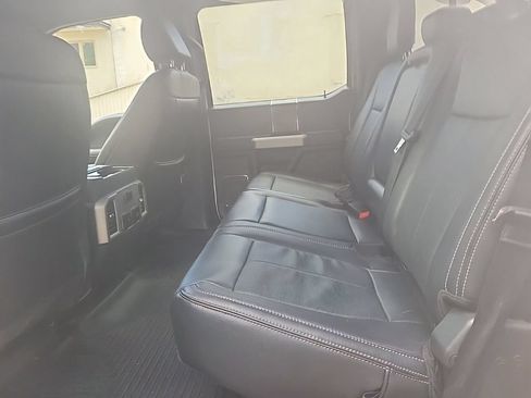 Used 2022 Ford F350 Lariat w/ Black Appearance Package AWD/4WD image 51