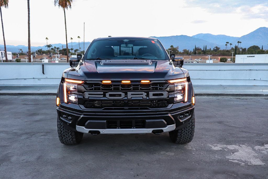 Used 2025 Ford F150 Raptor AWD/4WD image 3