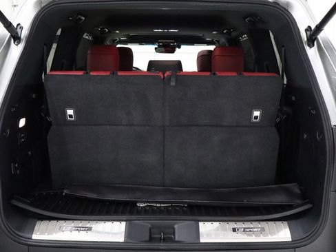 Used 2023 Lexus LX 600 F Sport image 31