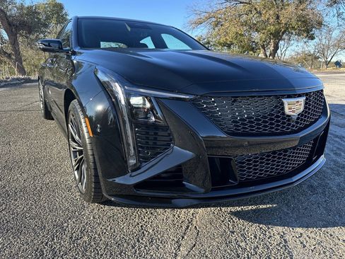 New 2026 Cadillac CT5 V Blackwing w/ Super Cruise 1 Package image 9