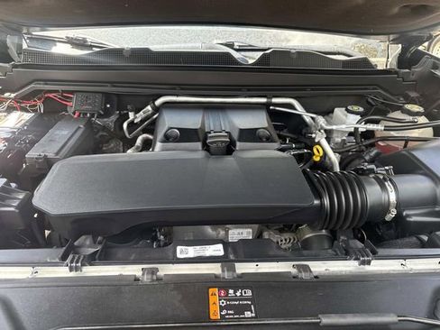 Used 2023 GMC Canyon AT4X AWD/4WD image 16