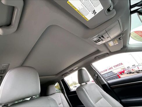Certified 2016 Toyota Highlander Limited Platinum image 13