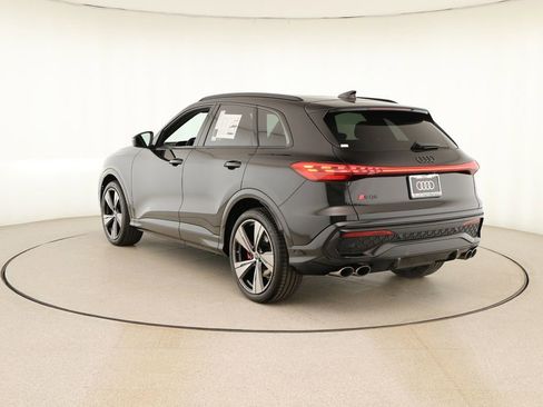 New 2025 Audi SQ5 Premium Plus image 4