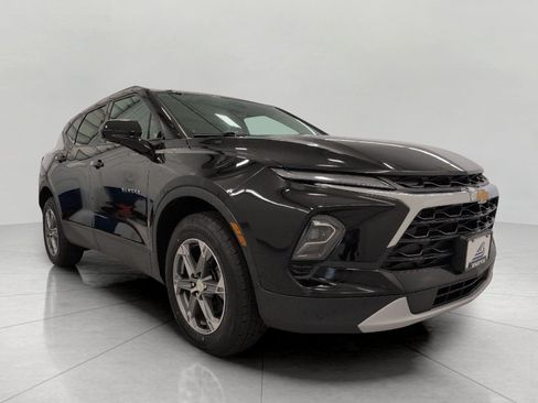 Used 2023 Chevrolet Blazer LT w/ Convenience Package AWD/4WD image 1