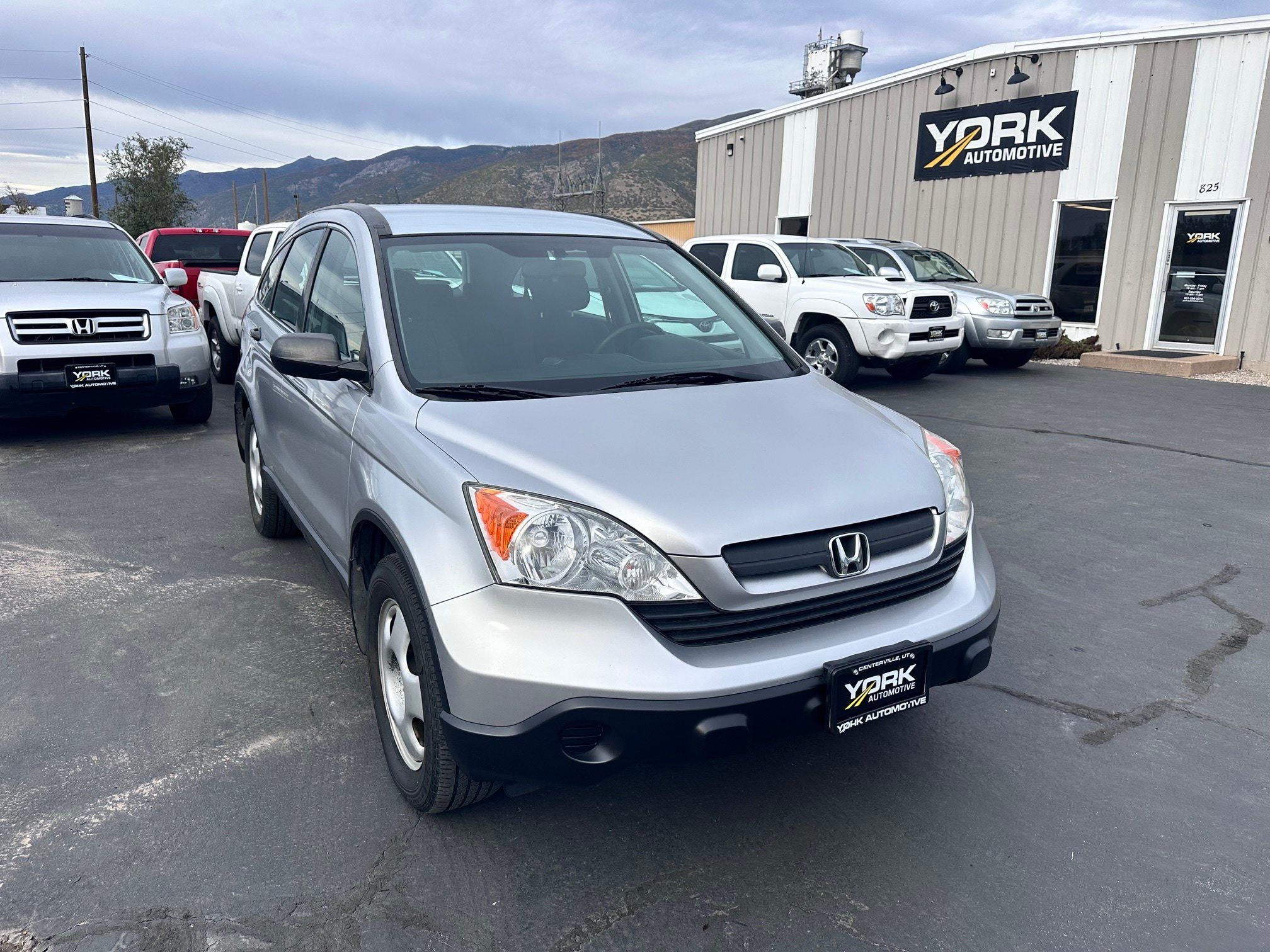 Used 2009 Honda CR-V LX image 1