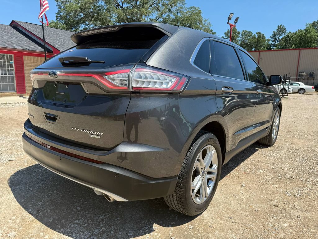 Used 2016 Ford Edge Titanium FWD image 5
