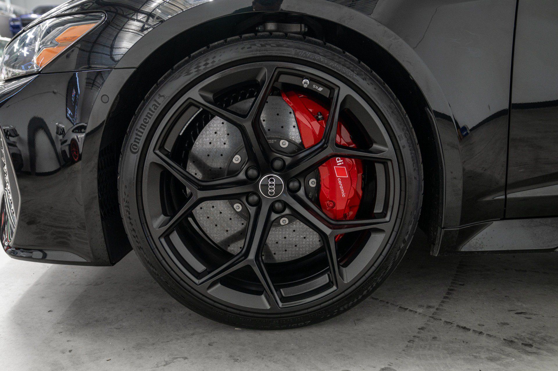Used 2026 Audi RS 6 performance AWD/4WD image 9