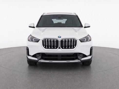 Used 2025 BMW X1 xDrive28i w/ Technology Package AWD/4WD image 8