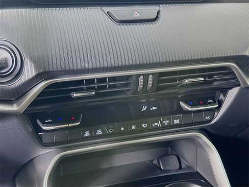 New 2026 MAZDA CX-90 3.3 Turbo w/ Select Package image 14