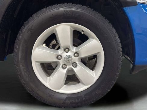 Used 2023 RAM 1500 Express w/ Wheel & Sound Group AWD/4WD image 38