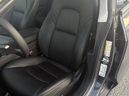 Used 2023 Tesla Model 3 Standard Range image 6