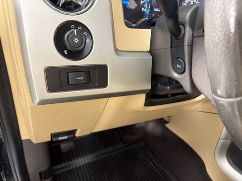 Used 2014 Ford F150 Lariat w/ Equipment Group 501A Mid AWD/4WD image 13