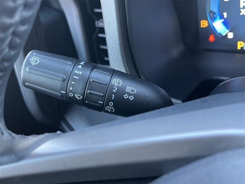 New 2025 Ford Bronco Badlands image 12