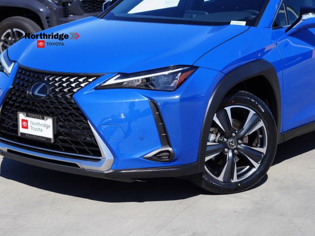 Used 2024 Lexus UX 250h FWD image 5