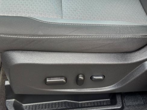 Used 2017 Ford Escape SE AWD/4WD image 13