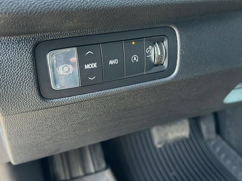 New 2026 Chevrolet Traverse LT w/ Midnight/Sport Edition image 28