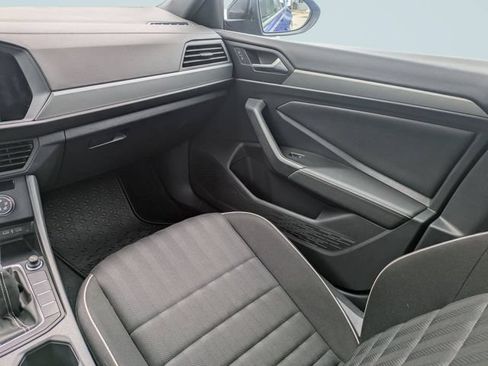 Used 2024 Volkswagen Jetta Sport FWD image 16