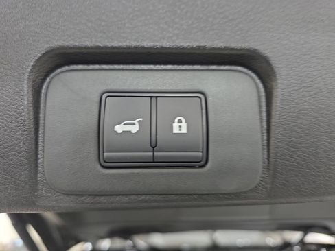 New 2026 Nissan Rogue SV w/ Cold Weather Package FWD image 13
