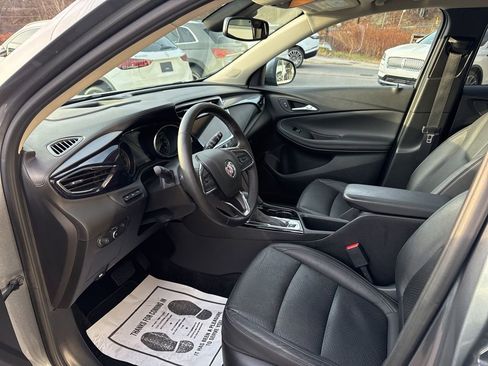 Used 2021 Buick Encore GX Essence w/ Advanced Technology Package image 18