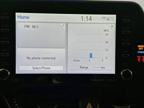 Used 2021 Toyota C-HR XLE FWD image 16
