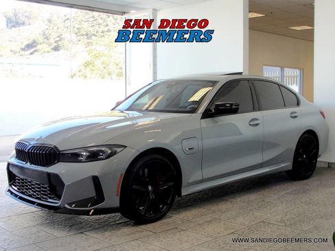 Used 2023 BMW 330e w/ M Sport Package image 27