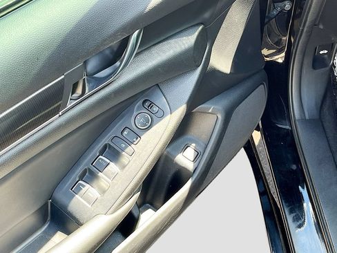 Used 2022 Honda Accord Sport image 17