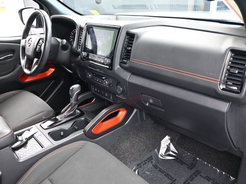 Used 2022 Nissan Frontier Pro-X image 49