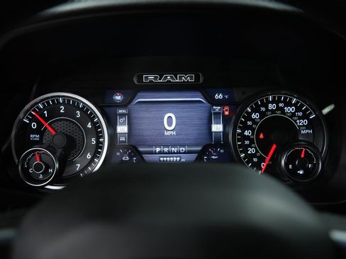 Used 2019 RAM 1500 Laramie w/ Sport Appearance Package image 28